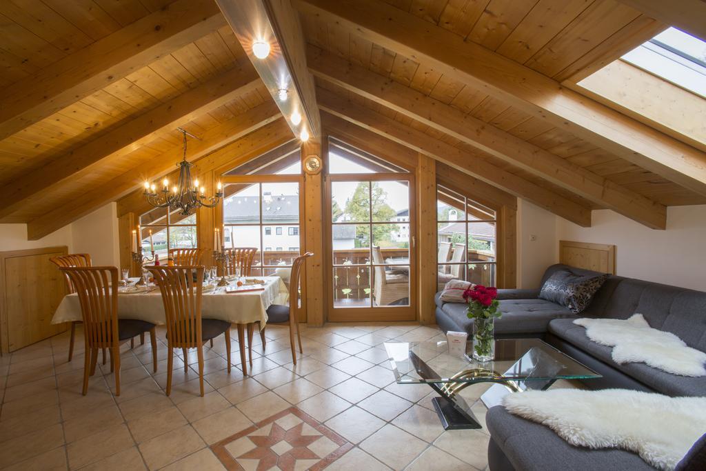 Apartamento Golden Gapa Penthouse 1 Garmisch-Partenkirchen Exterior foto