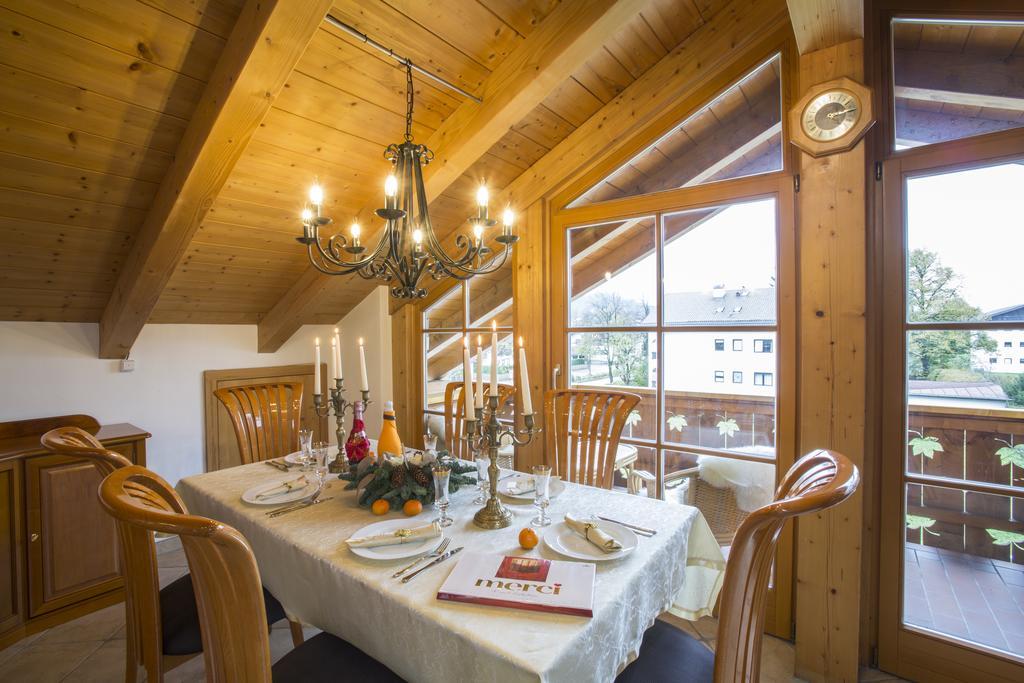 Apartamento Golden Gapa Penthouse 1 Garmisch-Partenkirchen Habitación foto