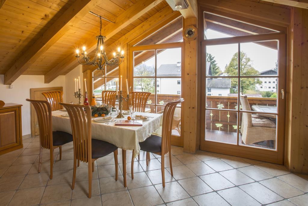 Apartamento Golden Gapa Penthouse 1 Garmisch-Partenkirchen Habitación foto